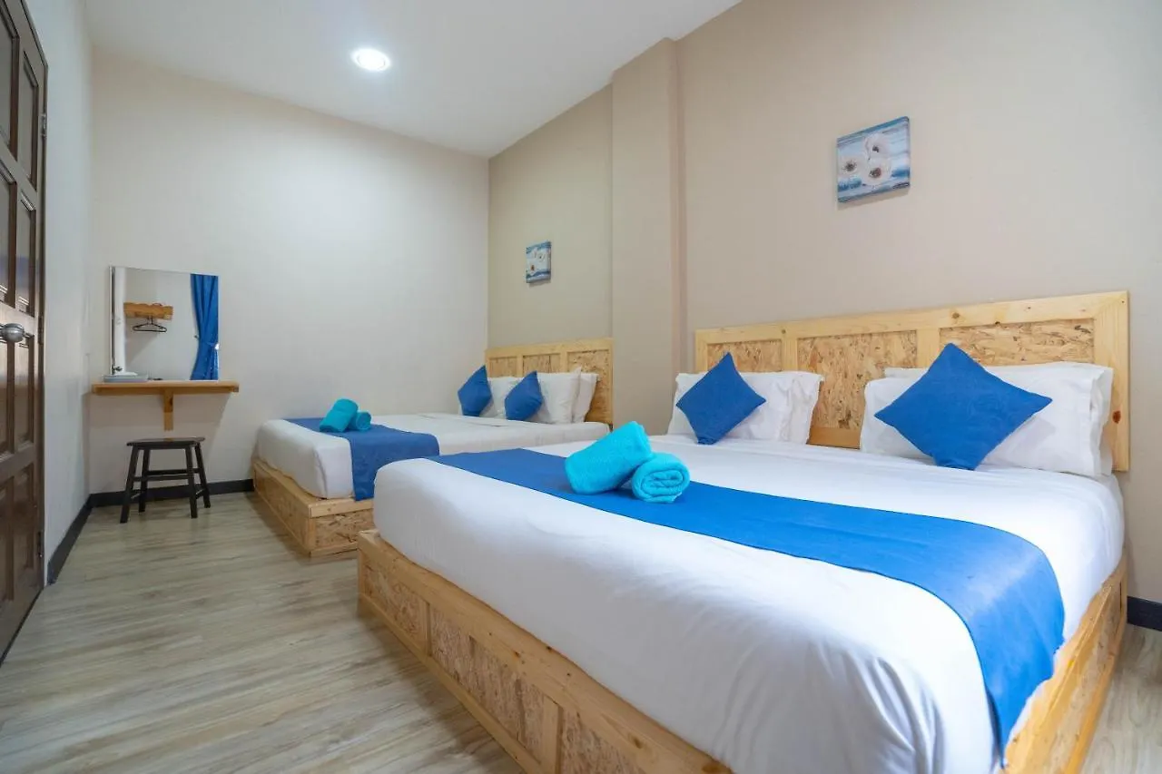 Paretto Seaview Hotel Pantai Cenang